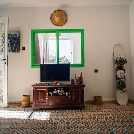 Bed and Breakfast Easy Going Эмуан Экстерьер фото